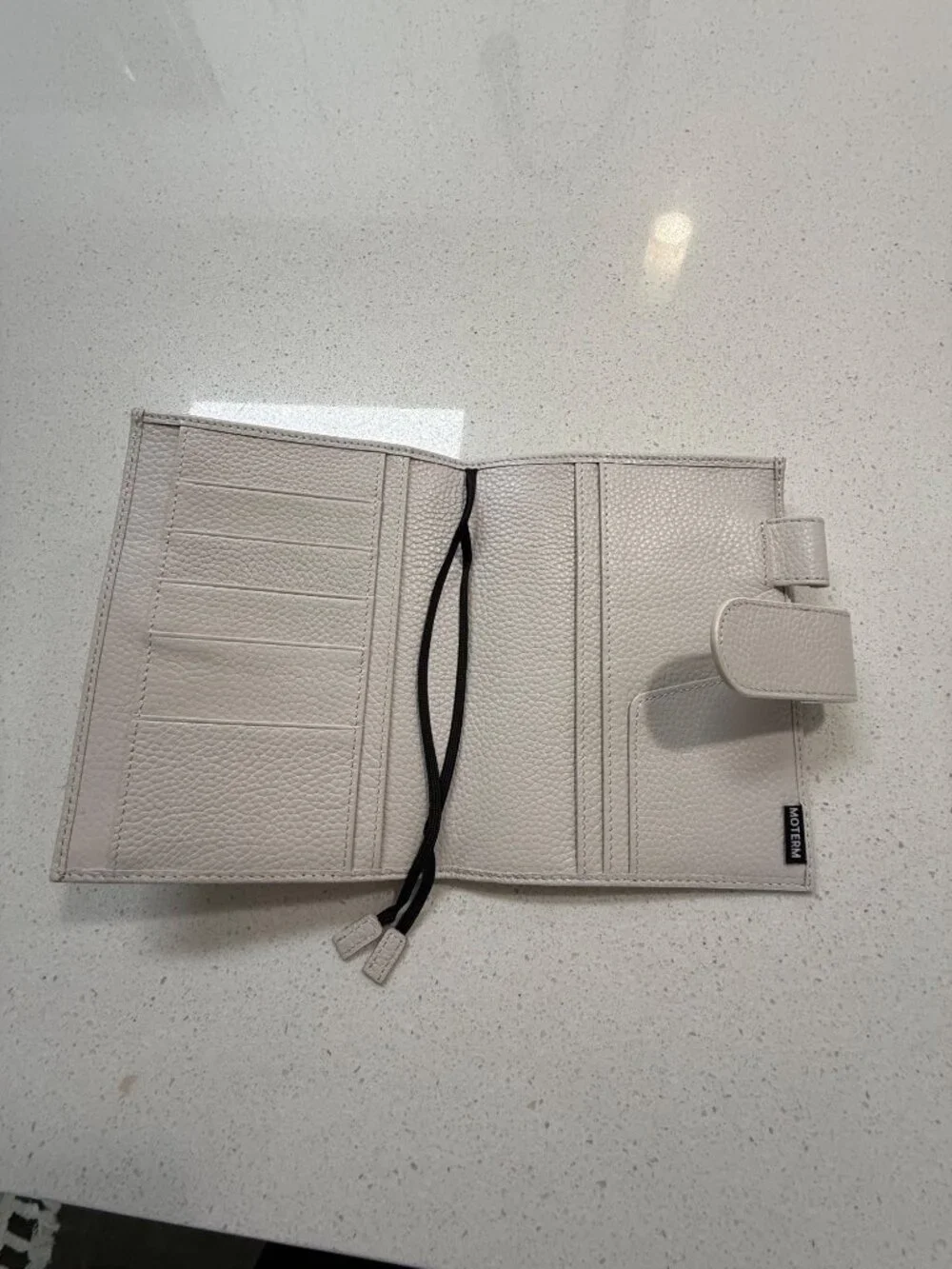 Moterm A6 Pebbled Leather Planner‎ Cover With Snap Closure & Pen Loop - cream
